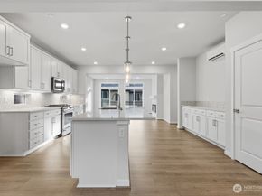 13210 NE 127th Way E, Kirkland WA 98034