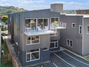 10120 NE 185th Street B, Bothell WA 98011