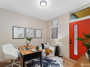 10120 NE 185th Street B, Bothell WA 98011