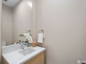 10120 NE 185th Street B, Bothell WA 98011