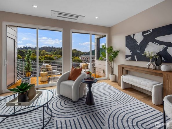 10120 NE 185th Street B, Bothell WA 98011