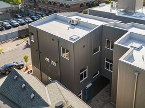 10120 NE 185th Street B, Bothell WA 98011