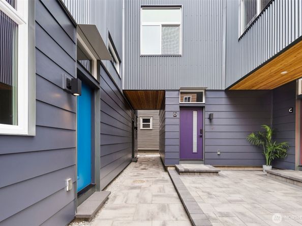 10120 NE 185th Street B, Bothell WA 98011