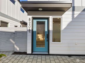 820 B S Sullivan Street, Seattle WA 98108