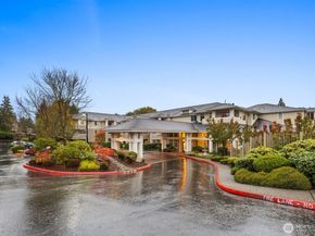 2244 SE 132nd Avenue B116, Bellevue WA 98005