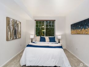 2244 SE 132nd Avenue B116, Bellevue WA 98005