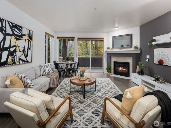 2244 SE 132nd Avenue B116, Bellevue WA 98005