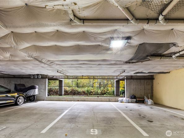 2244 SE 132nd Avenue B116, Bellevue WA 98005