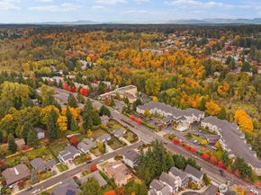 2244 SE 132nd Avenue B116, Bellevue WA 98005