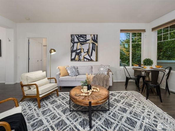 2244 SE 132nd Avenue B116, Bellevue WA 98005