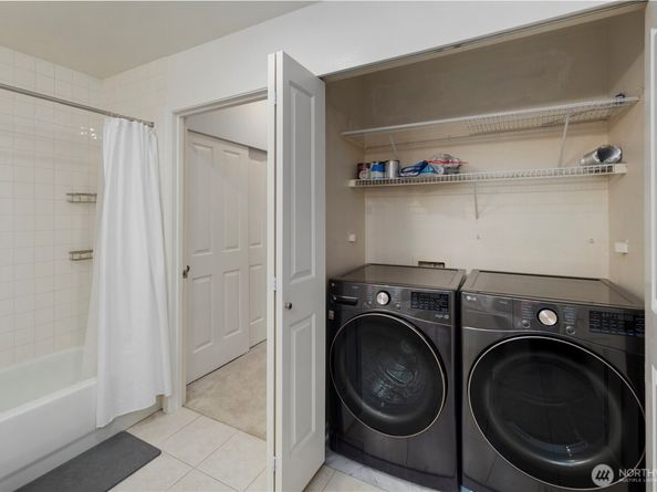 2244 SE 132nd Avenue B116, Bellevue WA 98005