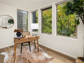 1120 16th Avenue C, Seattle WA 98122