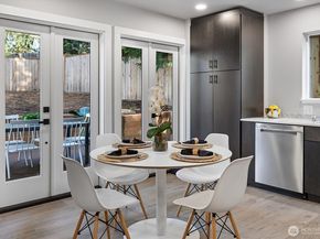 13724 22nd Avenue NE, Seattle WA 98125