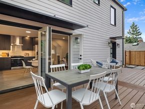 13724 22nd Avenue NE, Seattle WA 98125