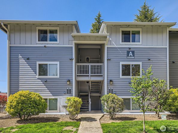 14002 NE 181st Place A302, Woodinville WA 98072