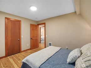 7217 NW Scomanov Lane, Olalla WA 98359