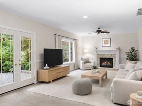 19710 222nd Avenue NE, Woodinville WA 98077