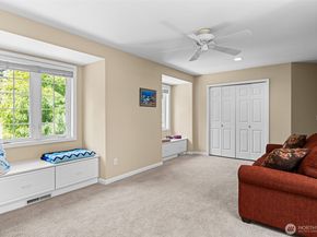 19710 222nd Avenue NE, Woodinville WA 98077