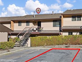 10643 Glen Acres Drive S 10643, Seattle WA 98168