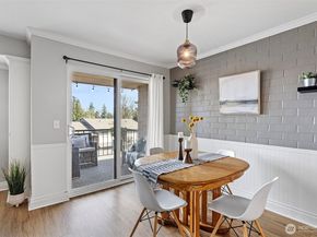 10643 Glen Acres Drive S 10643, Seattle WA 98168