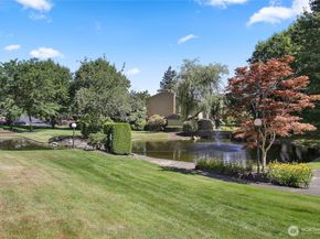 10643 Glen Acres Drive S 10643, Seattle WA 98168