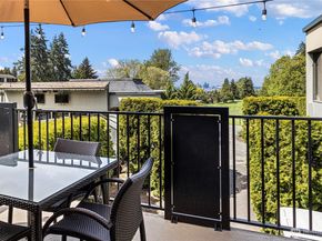 10643 Glen Acres Drive S 10643, Seattle WA 98168