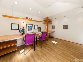 8403 32nd Avenue SW, Seattle WA 98126