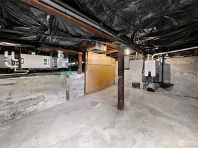 8403 32nd Avenue SW, Seattle WA 98126
