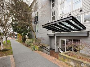 5901 Phinney Avenue N 206, Seattle WA 98103