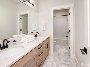 12143 NE 170th Place, Bothell WA 98011