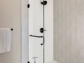 12143 NE 170th Place, Bothell WA 98011