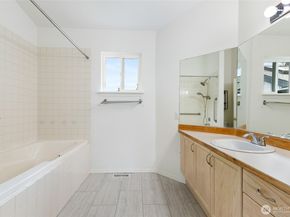 22619 4th Avenue W 3103, Bothell WA 98021