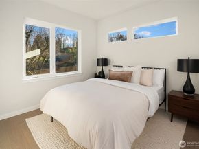 7324 7th Place SW B, Seattle WA 98106