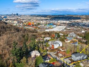 7324 7th Place SW B, Seattle WA 98106