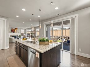 610 Field Place NE, Renton WA 98059