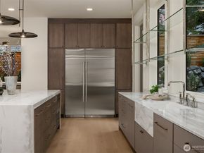 1027 McGilvra Boulevard E, Seattle WA 98112