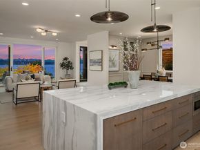 1027 McGilvra Boulevard E, Seattle WA 98112