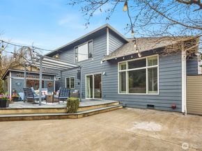 15749 142nd Place SE, Renton WA 98058