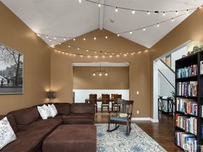 15749 142nd Place SE, Renton WA 98058