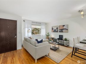 7106 California Avenue SW 101, Seattle WA 98136