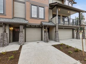 1192 Waterfall Way SE 1803, North Bend WA 98045