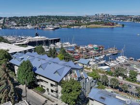 2420 8th Avenue N 201, Seattle WA 98109