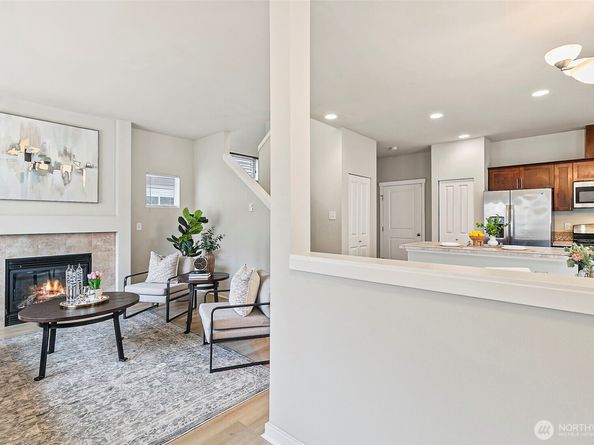 1051 42nd Court NE, Auburn WA 98002