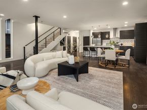 7002 23rd Avenue NW, Seattle WA 98117