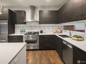 7002 23rd Avenue NW, Seattle WA 98117