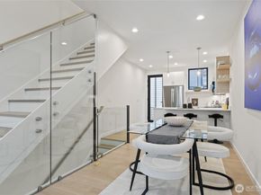 11229 Greenwood Avenue N B, Seattle WA 98133