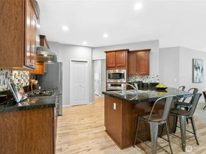 18223 31st Avenue SE, Bothell WA 98012