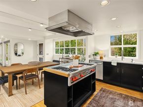 3560 Campbell Street NE, Bainbridge Island WA 98110