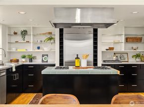 3560 Campbell Street NE, Bainbridge Island WA 98110