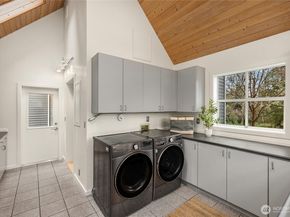 3560 Campbell Street NE, Bainbridge Island WA 98110